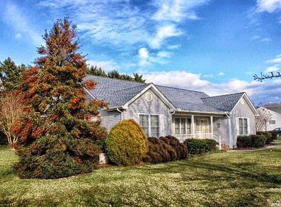 4th image of 31117 Edgewood Dr