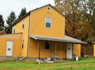 1042 Old Noblestown Rd, Oakdale, PA 15071