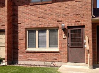 2111 Chatalet Ln APT B, Pueblo, CO 81005