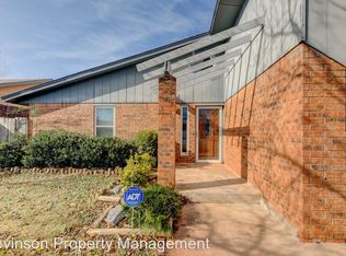 8709 Rambling Rd, Oklahoma City, OK 73132