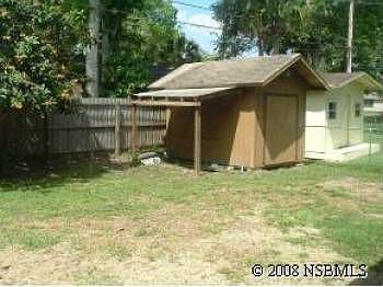2nd image of 2110 Queen Palm Dr