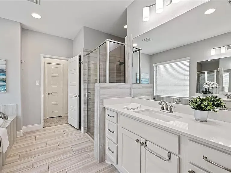 2037 Judge Fisk Ct — Photo 24