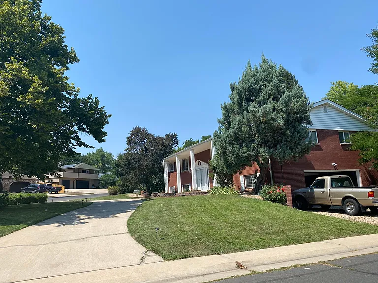 1100 Aspen St — Photo 3