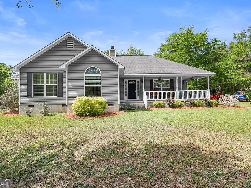 1st image of 136 Quail Knoll Rd