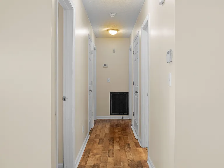 214 Cumberland Cove Dr — Photo 5