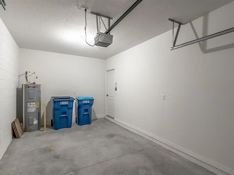 2331 Gifford Dr — Photo 22