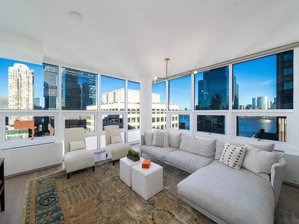 105 Greene St APT 1702, Jersey City, NJ 07302