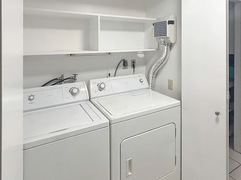In-unit washer and dryer included