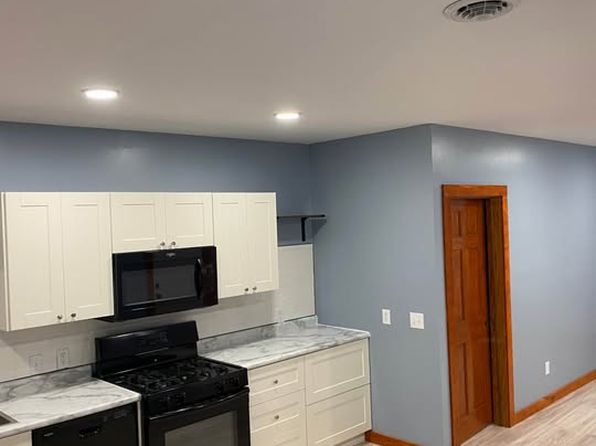115 N Main St #3, Alma, WI 54610