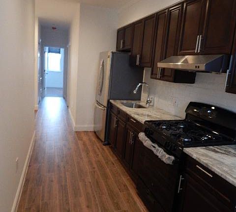 2nd image of 2323 S 7th St Fl 3rd