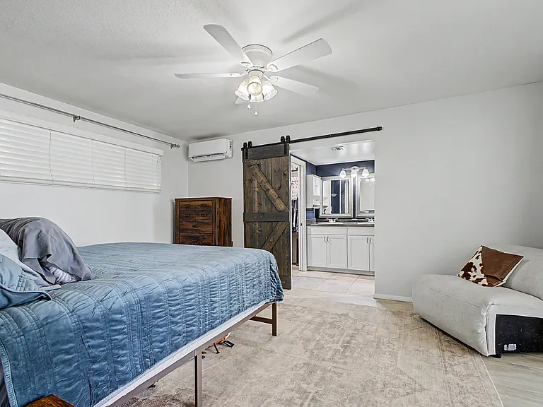 1958 E Laguna Dr — Photo 27