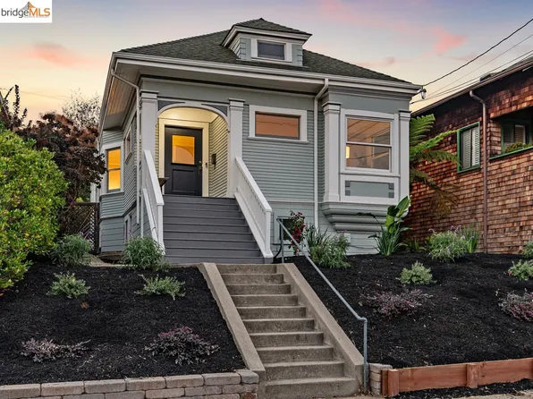 4143 Howe St, Oakland, CA 94611