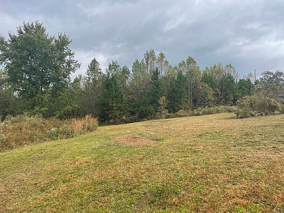4th image of 75 Blackfoot Dr