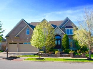 4007 Juneberry Rd, Naperville, IL 60564