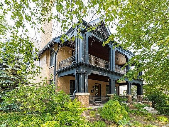 5th image of 1828 11th Ave S #3