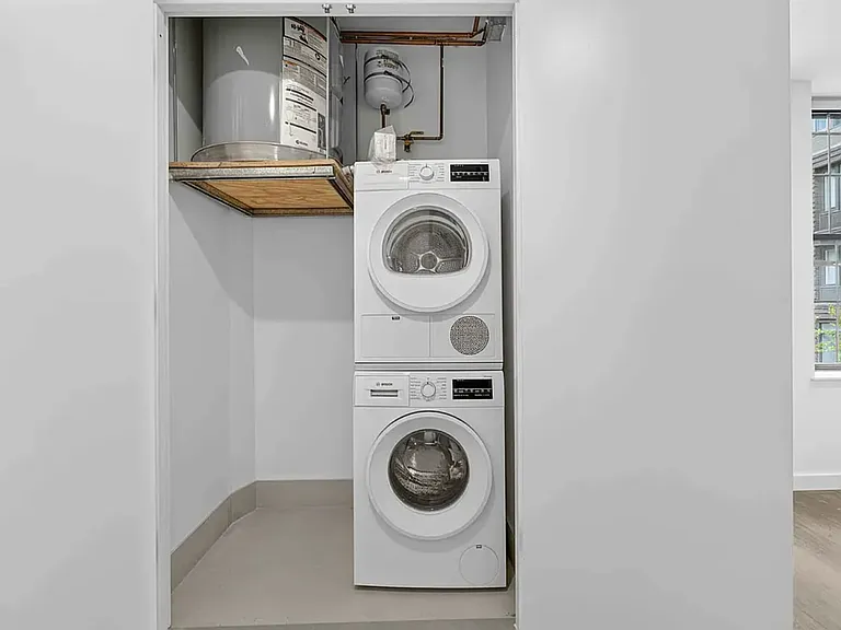 225 E 134th St #2G — Photo 8