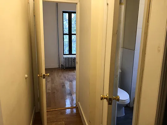 Rented by In Haus LLC | media 21