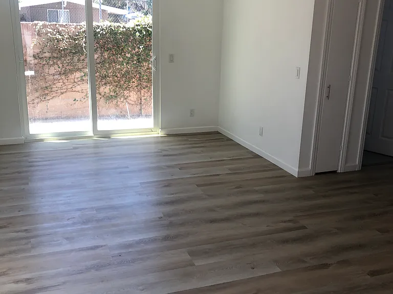 Halekulani Dr — Photo 2
