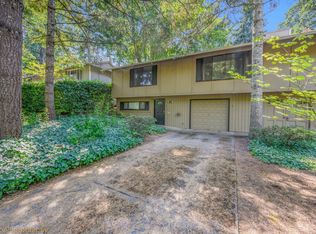 18183 Deerbrush Ave, Lake Oswego, OR 97035