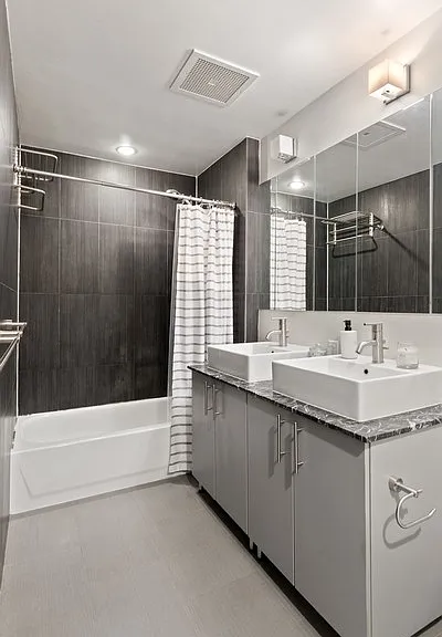 48-15 11th St #Penthouse 12E — Photo 6