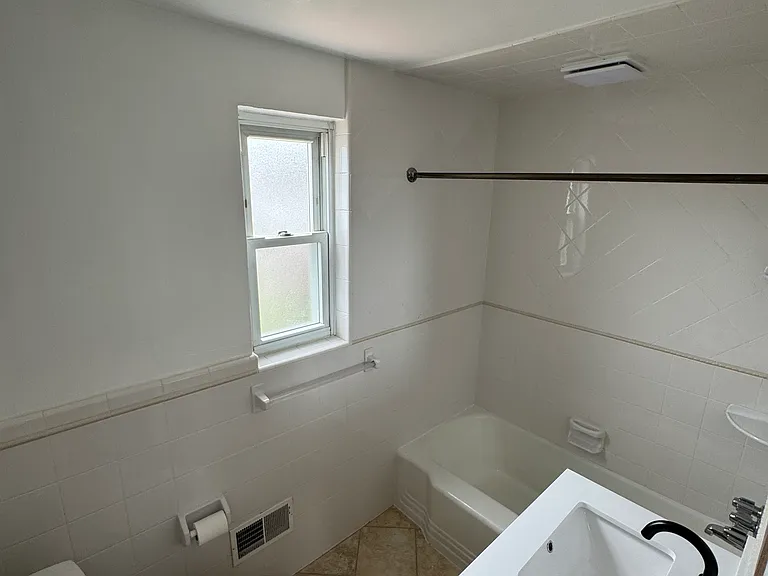 1524 Creedmoor Ave — Photo 16
