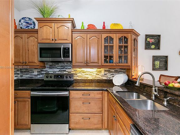3rd image of 12332 SW 148th Ter