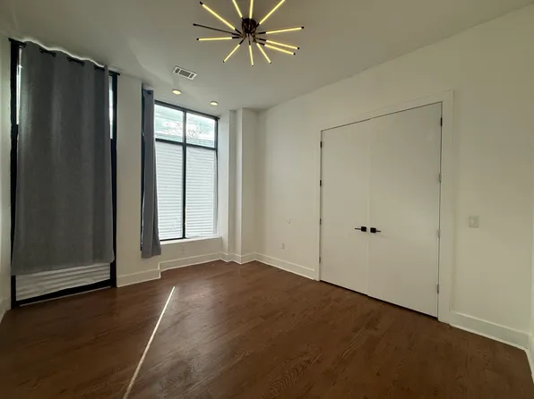 73 Court House Place image 6 of 10