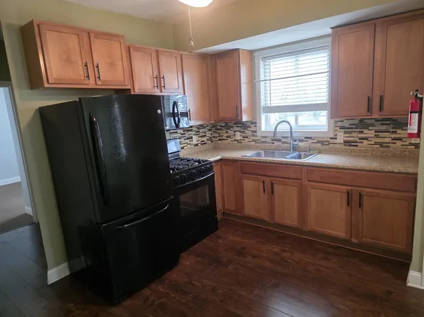 48 Covell St #2W, New Bedford, MA 02745