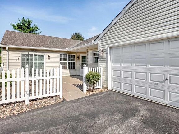 2nd image of 3048 Timberwood Trl #18