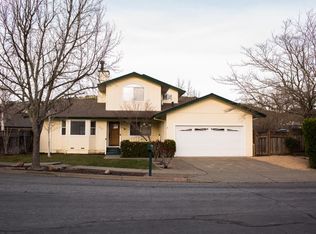 712 Vasquez Ct, Sonoma, CA 95476