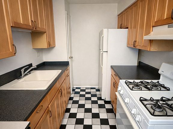 2nd image of 740 Hill Dr APT 303