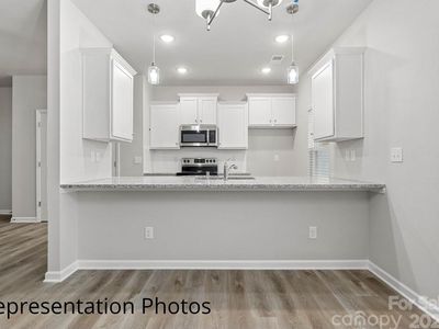 2019 McDonald Dr, Charlotte, NC, 28216