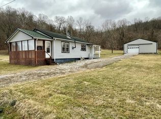 210 Cook Rd, Cheshire, OH 45620