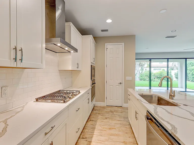 4000 Burdick Loop — Photo 10