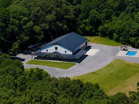 3rd image of 5279 State Line Rd E