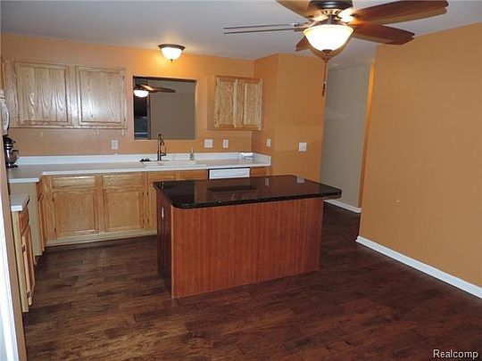4th image of 2675 Bonita Dr
