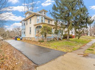 1639 Pennington Rd, Ewing, NJ 08618