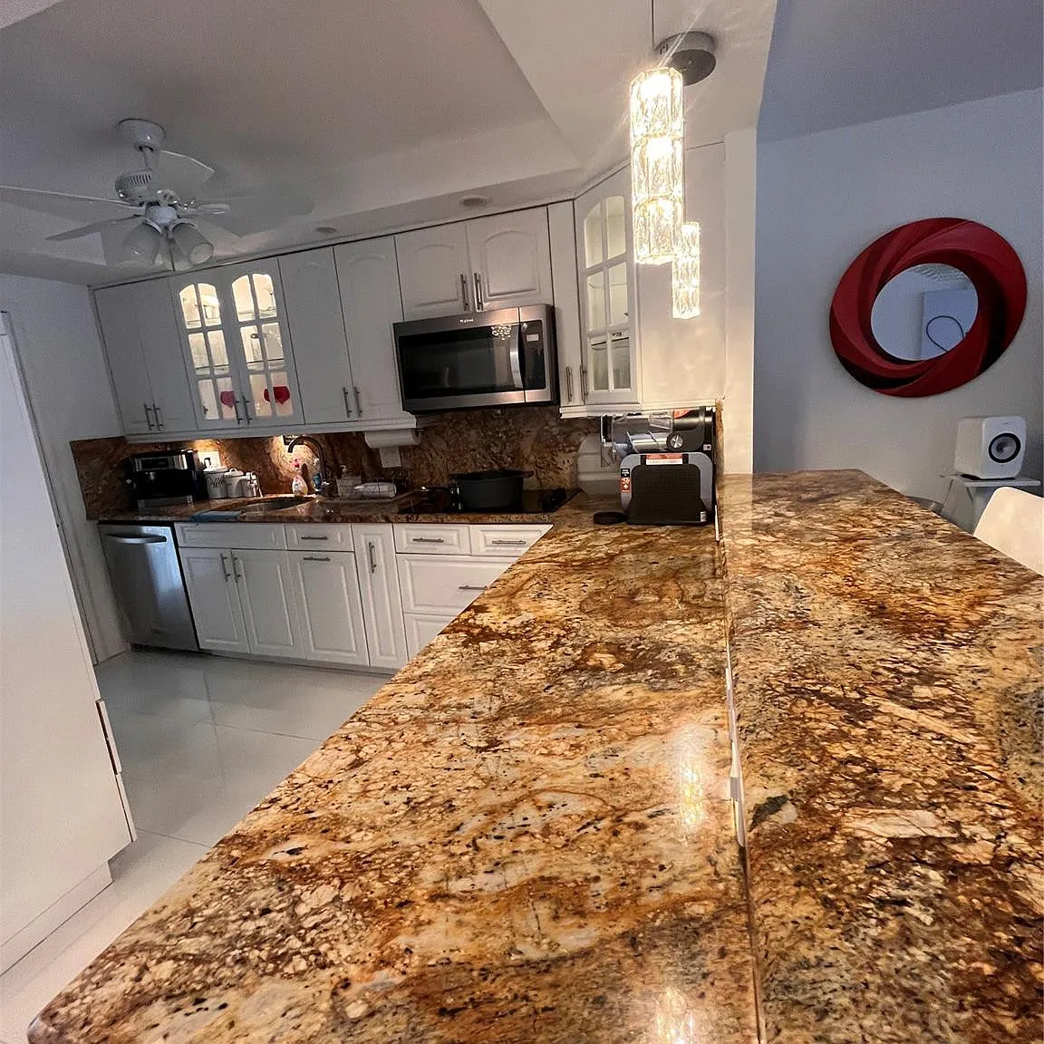 400 Golden Isles Dr — Photo 4