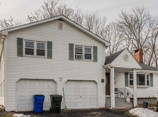 178 W Ridge Dr, West Hartford, CT 06117