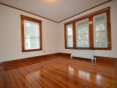 27 Capital St #1, Newton, MA, 02458