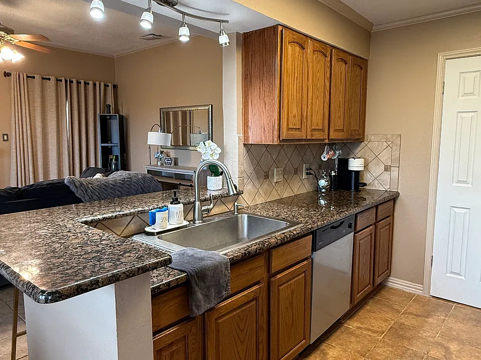 4212 Medical Dr #1712