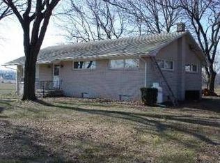 1668 Jefferson Rd, Spring Grove, PA 17362