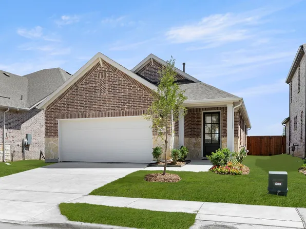 14200 Gallatin St, Pilot Point, TX 76258
