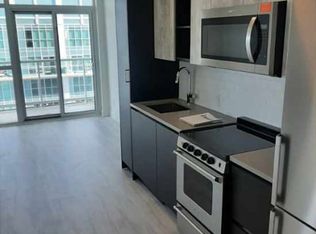 251 Manitoba St #2802, Toronto, ON M8Y 0C7