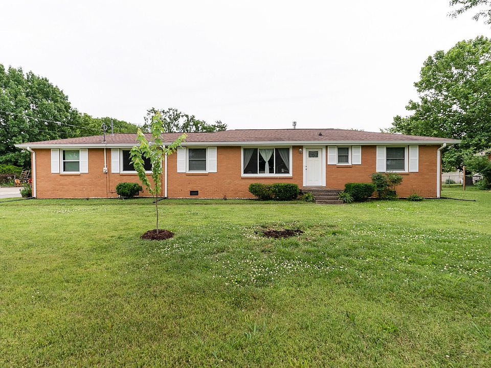 827 Castle Heights Ave, Lebanon, TN 37087 Zillow