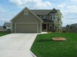 3505 Eagle Pass Ct, Lawrence, KS 66049