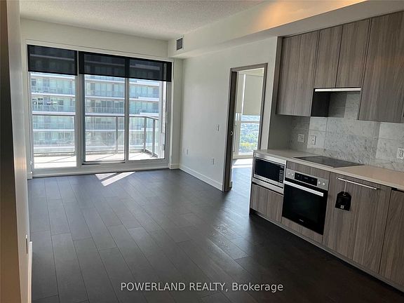 5th image of 95 McMahon Dr #2901
