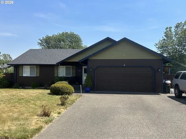 1202 E 2nd Ave, Sutherlin, OR 97479