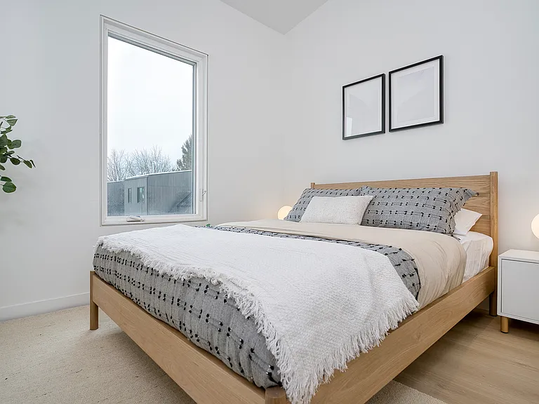 308 Parkside Dr — Photo 35