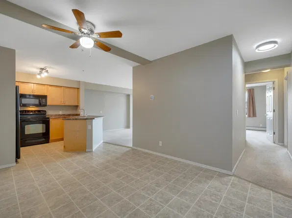 40 Summerwood Blvd Suite 217, Strathcona County, AB T8H 0C2